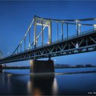 Krefeld Uerdinger Brücke ....