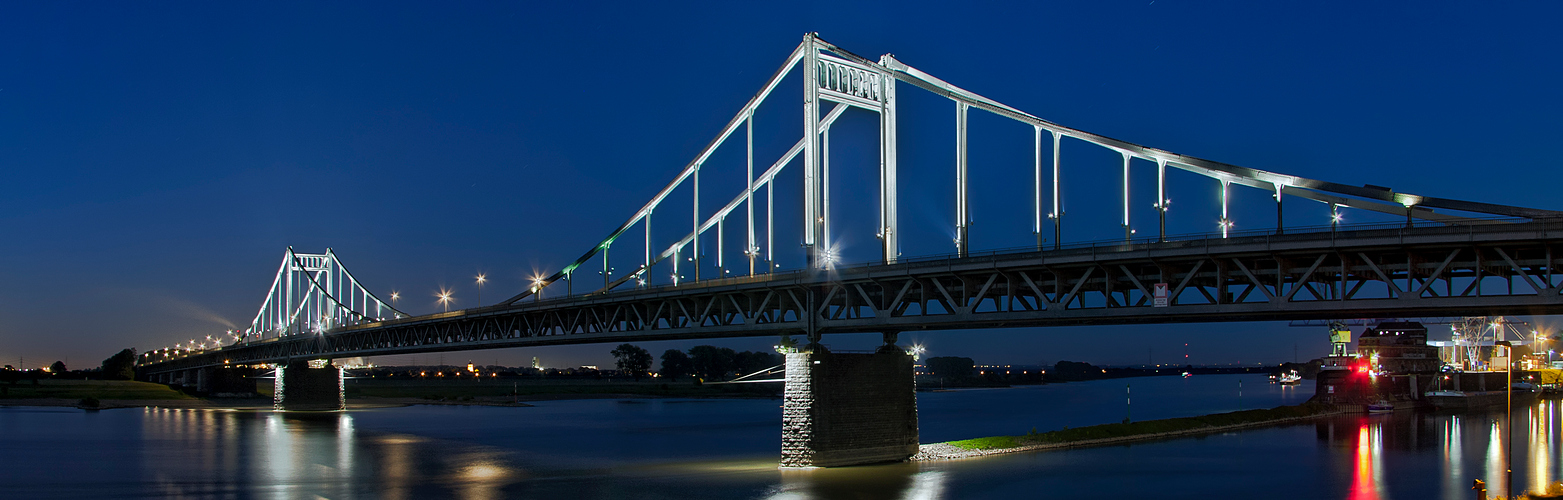 Krefeld-Uerdinger  Rheinbrücke