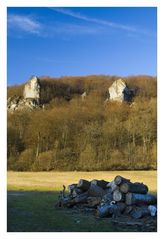 Kreidefelsen in der Fränkischen Schweiz im Herbst