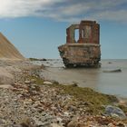 Kreideküste mit Ruine vom Pegelmesser nahe Kap Arkona (Rügen)