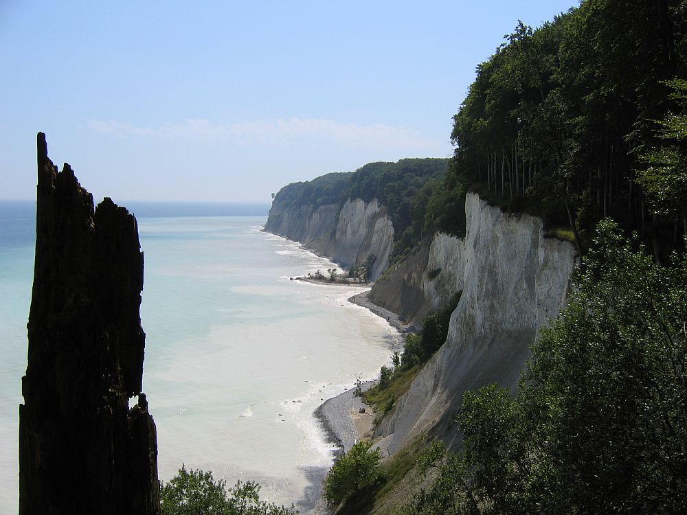 Kreidesteilküste der Insel Rügen im Nationalpark Jasmund