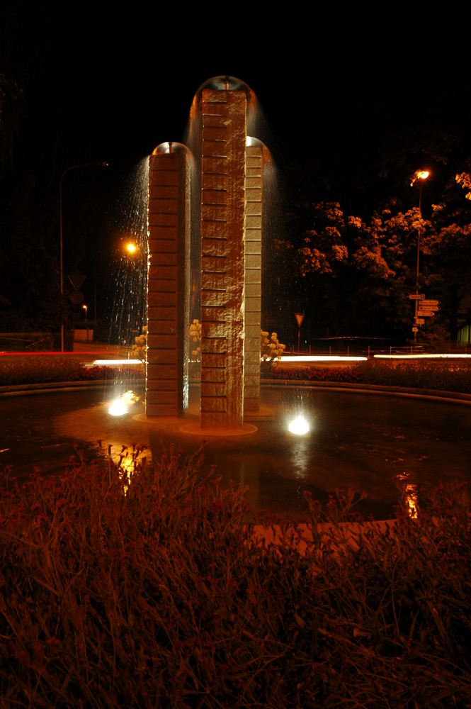 Kreisverkehr@night