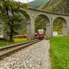 Kreisviadukt der RhB in Brusio (Schweiz)