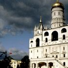 Kreml: Erzengel-Kathedrale mit Glockenturm "Ivan der Schreckliche"