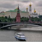 Kreml und Mariä-Verkündigungs-Kathedrale am Ufer der Moskwa