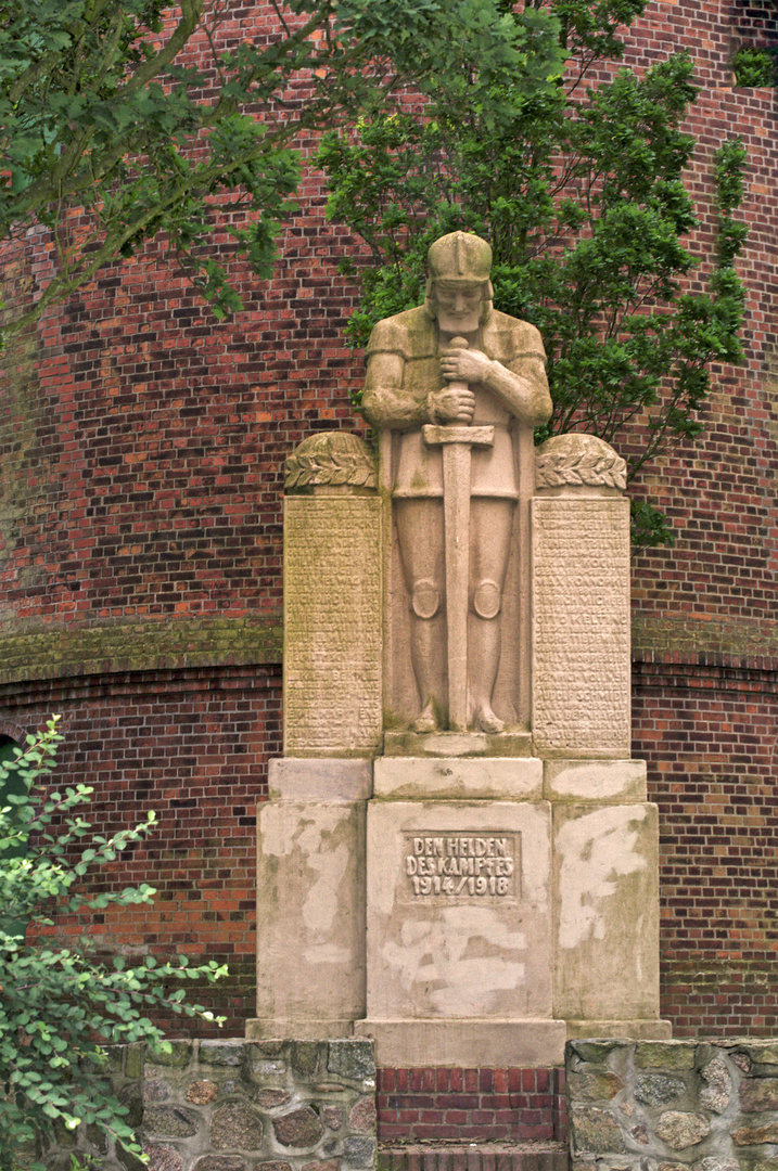 Krempe Denkmal auf dem Mühlenberg