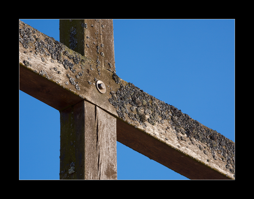 Kreuz am Wegesrand