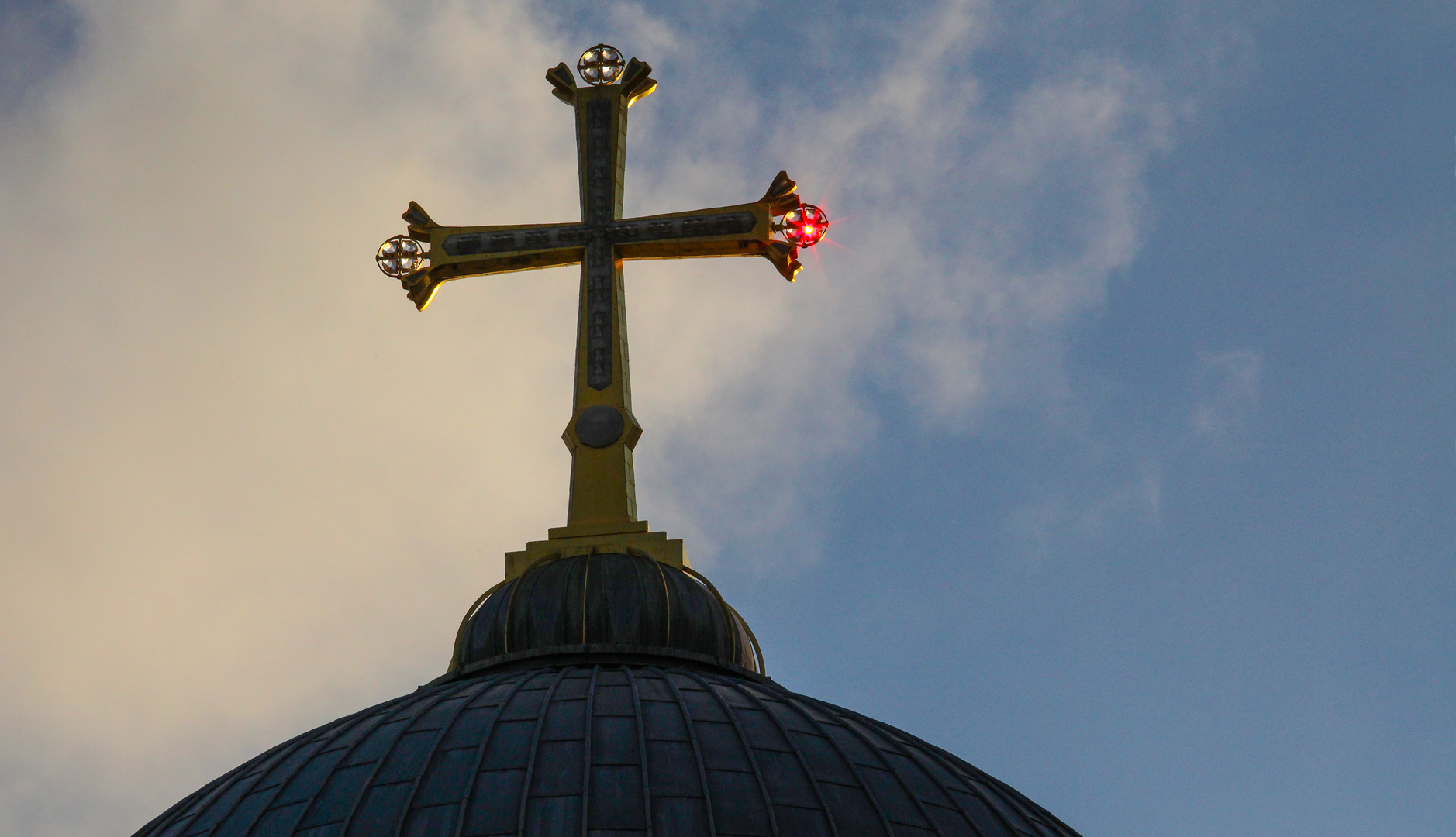 Kreuz auf der Grabeskirche