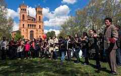 KREUZBERG TANZT DEN 1. MAI