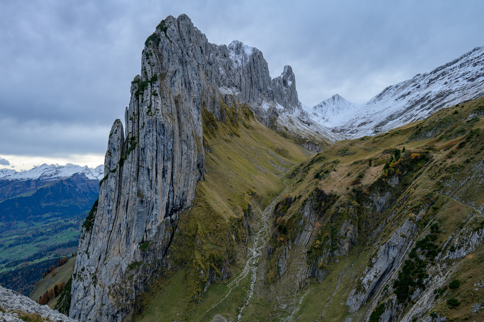 Kreuzberge und Mutschen mit erstem Schnee