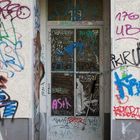 Kreuzberger Graffiti-Haustür