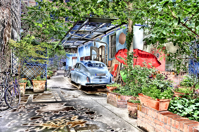 kreuzberger hinterhof hdr