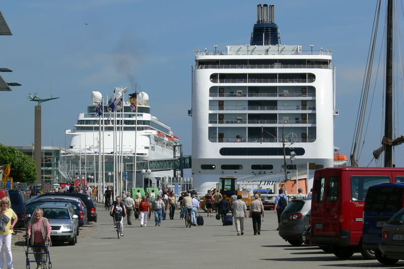 Kreuzfahrer in Kiel