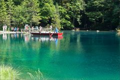 Kreuzfahrt auf dem Blausee