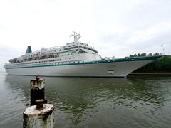 Kreuzfahrtschiff ALBATROS mal wieder in Kiel