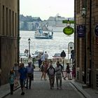 Kreuzfahrtschiff auf der Isar