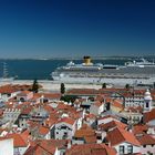 Kreuzfahrtschiff in Lissabon