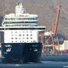 Kreuzfahrtschiff "Mein Schiff 3" verlässt den Hafen Teneriffa Santa Cruz de Teneriffe