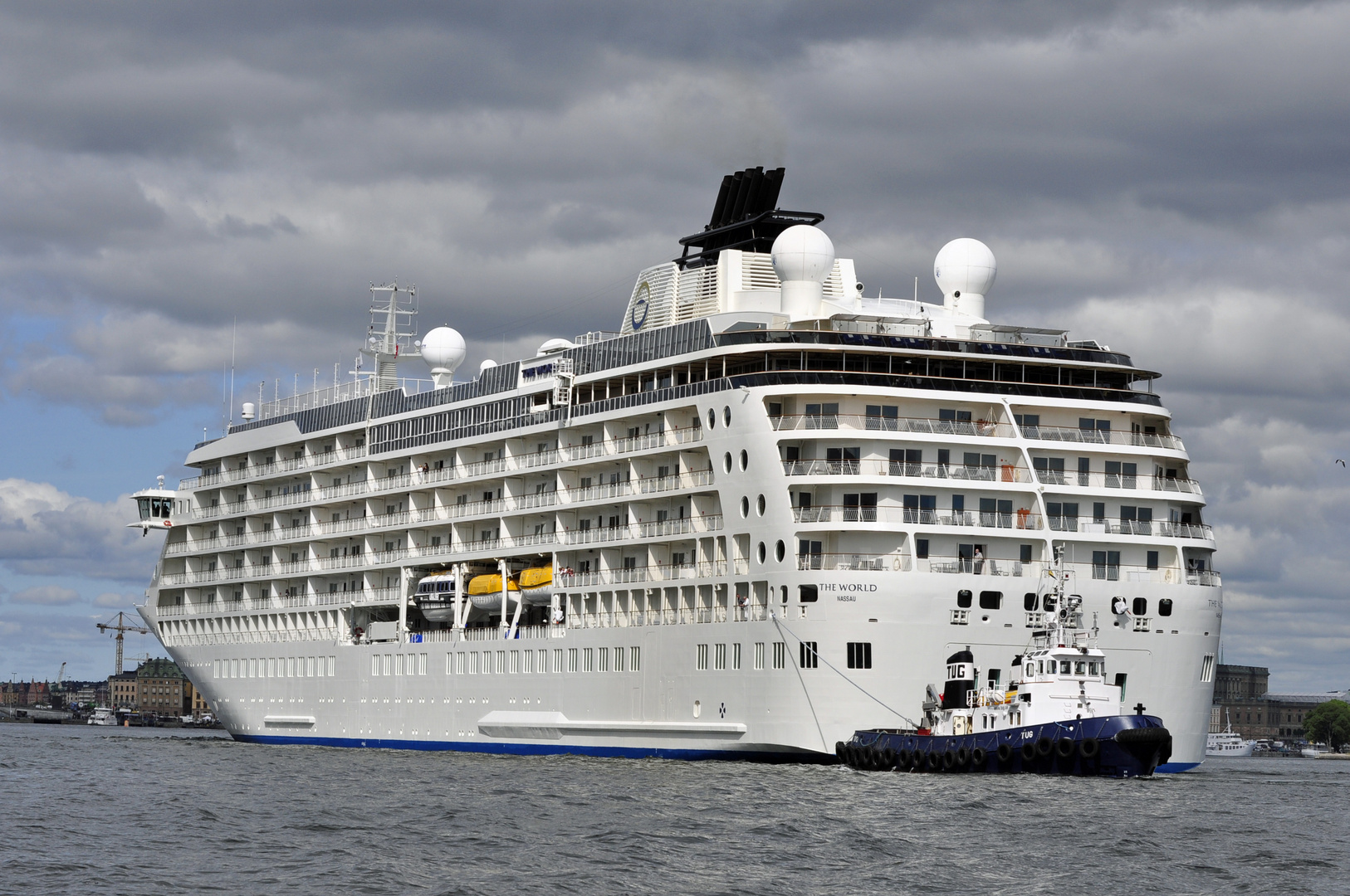 Kreuzfahrtschiff "The World "vor Stockholm