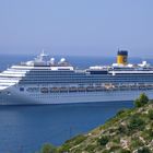 Kreuzfahrtschiff vor Dubrovnik