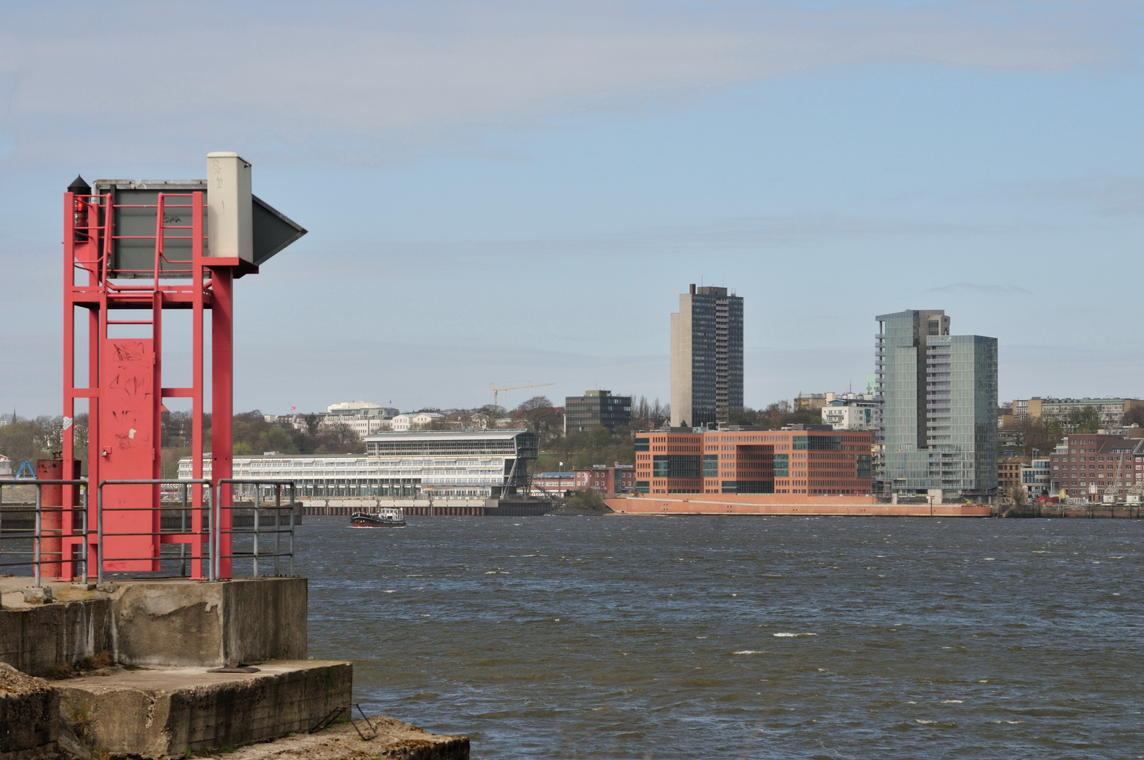 Kreuzfahrtterminal Hamburg Altona