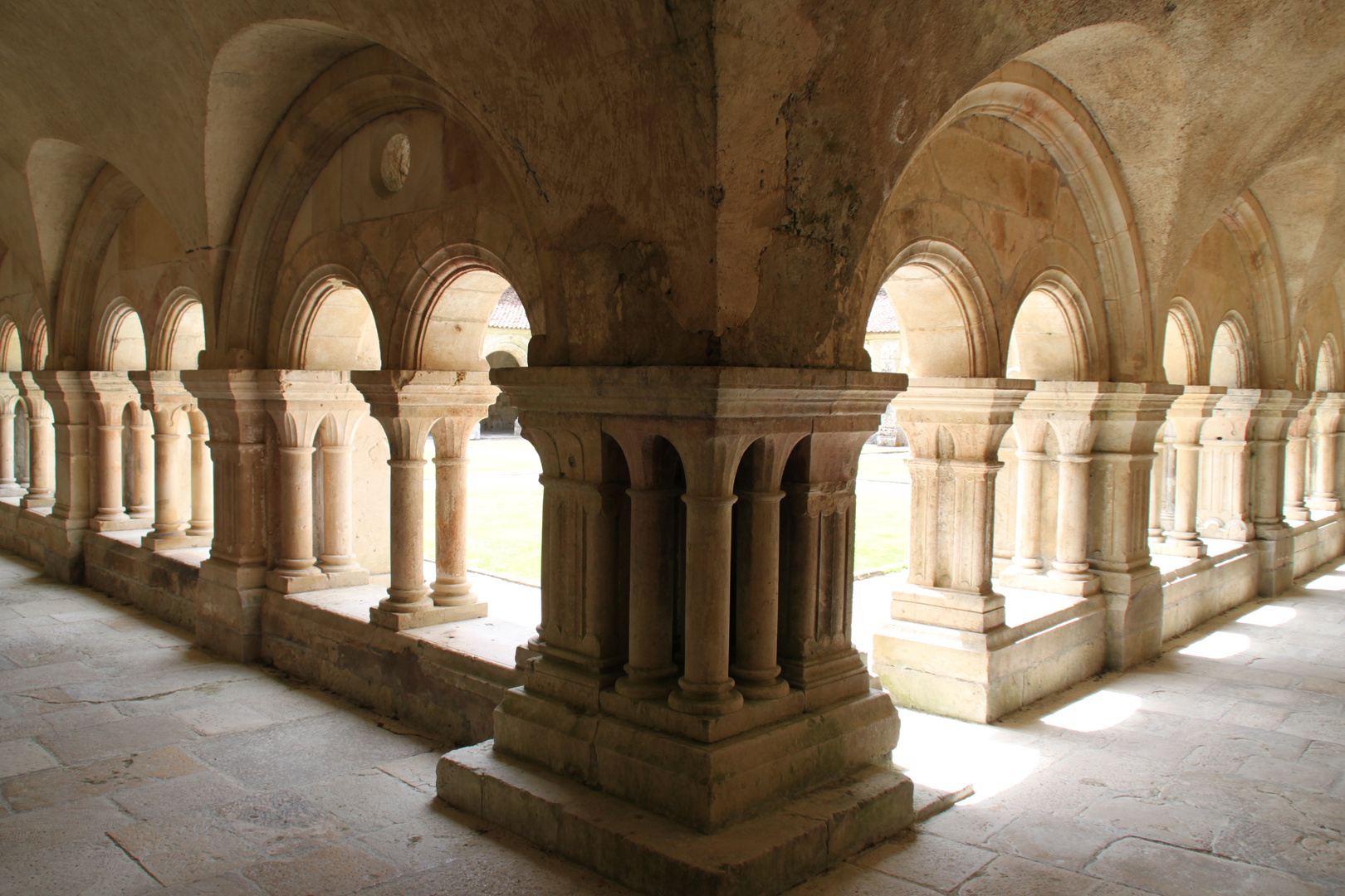 Kreuzgang Abbaye de Fontenay