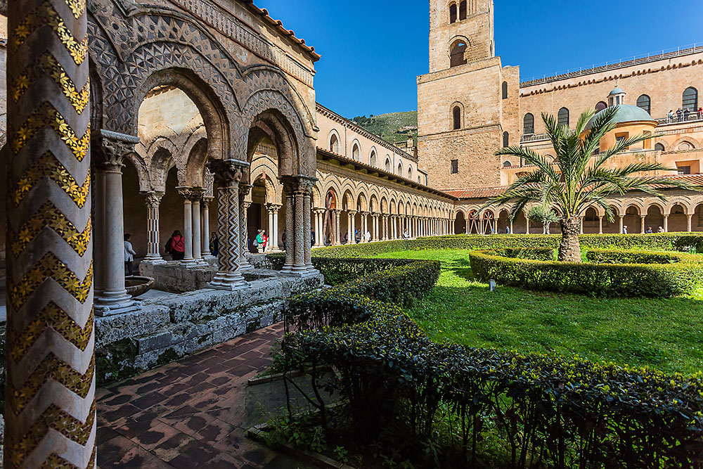 Kreuzgang an der Kathedrale Santa Maria Nuova in Monreale