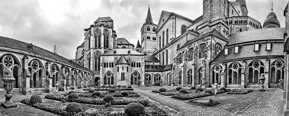 KREUZGANG - Hoher Dom Sankt Peter zu Trier nebst Liebfrauenkirche