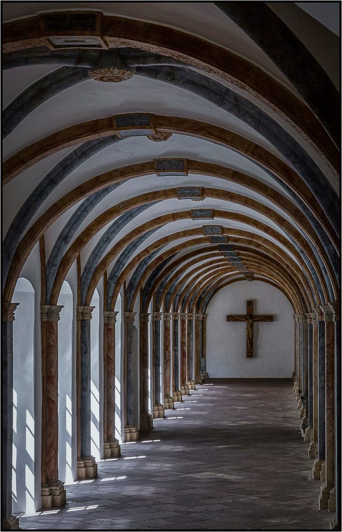 Kreuzgang im Schloss Corvey