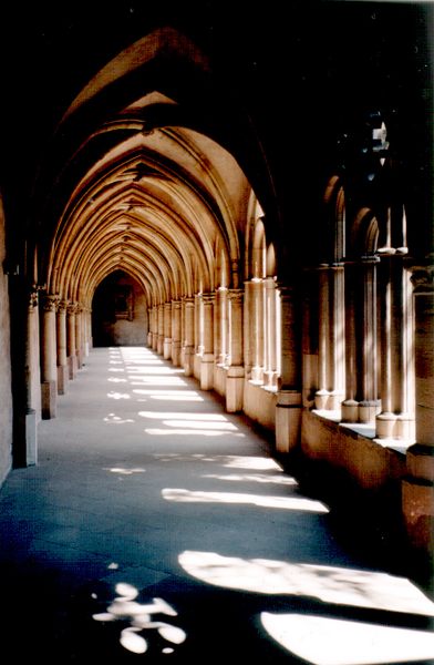 Kreuzgang im Trierer Dom