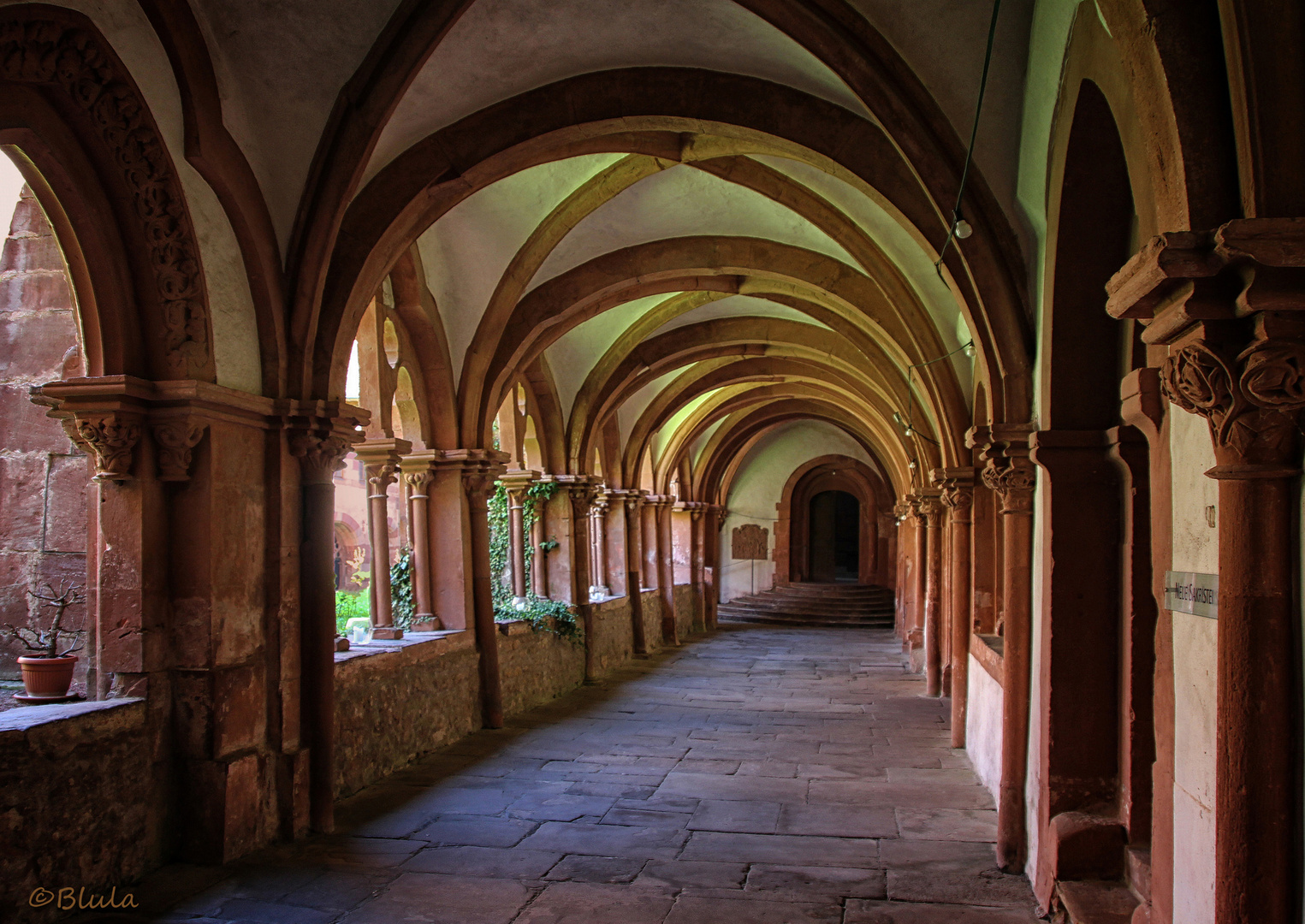 Kreuzgang Kloster Bronnbach (Ostflügel)