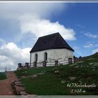 Kreuzkapelle am Außerraschötzgipfel Dolomiten