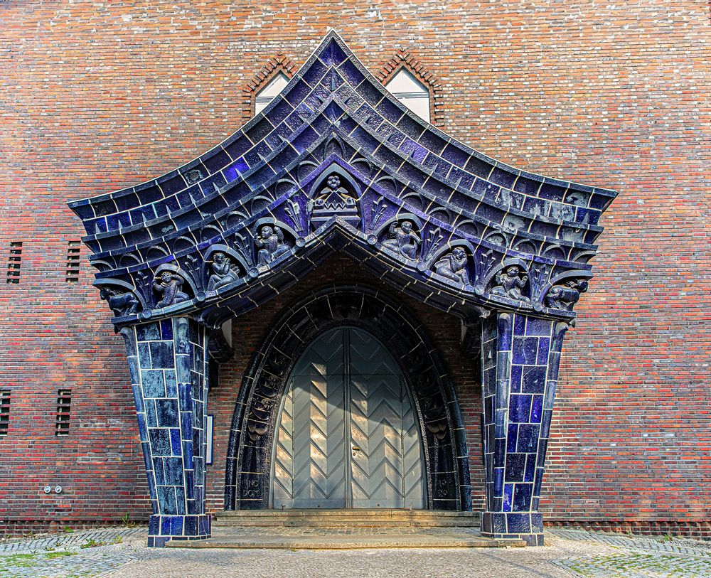 Kreuzkirche in Berlin Schmargendorf