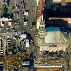 Kreuzkirche und Altmarkt 1997 mit freigelegten alten Kellergewölben