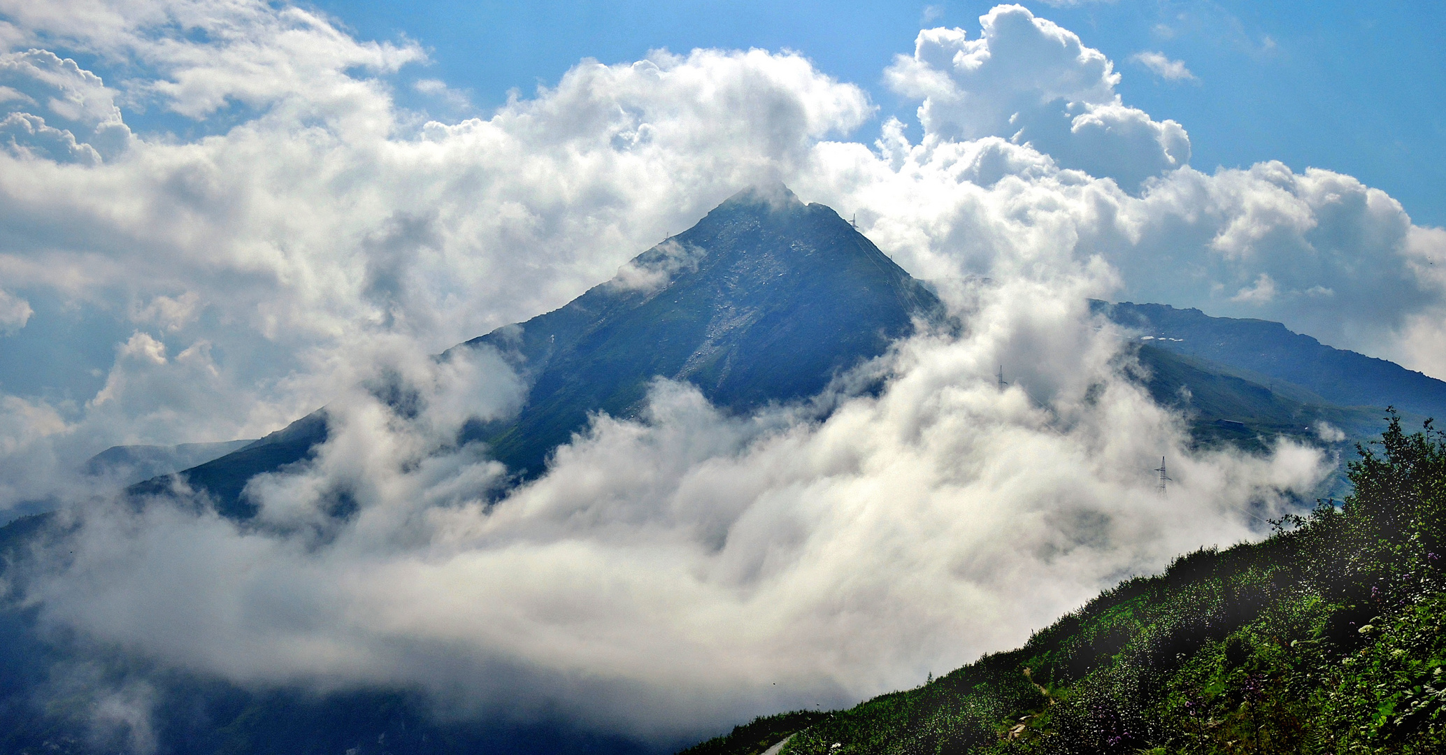 Kreuzkogel (2.686 m). Ausblick von …