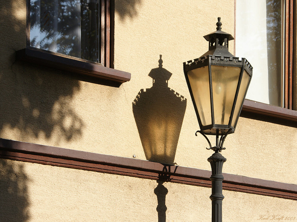 Kreuznacher Impressionen - Shadow on the wall