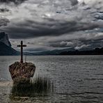 Kreuzstein im Mondsee