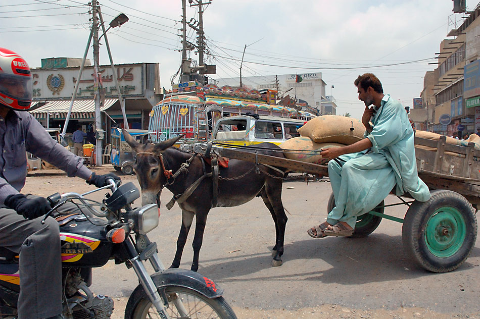 Kreuzung in Karachi