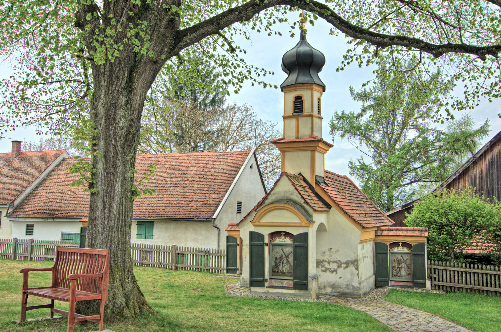 Kreuzwegkapelle von Wenigmünchen (Lkr. Ffb)