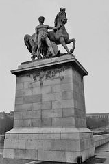 Kriegerdenkmal, Pont d'Iéna, Paris