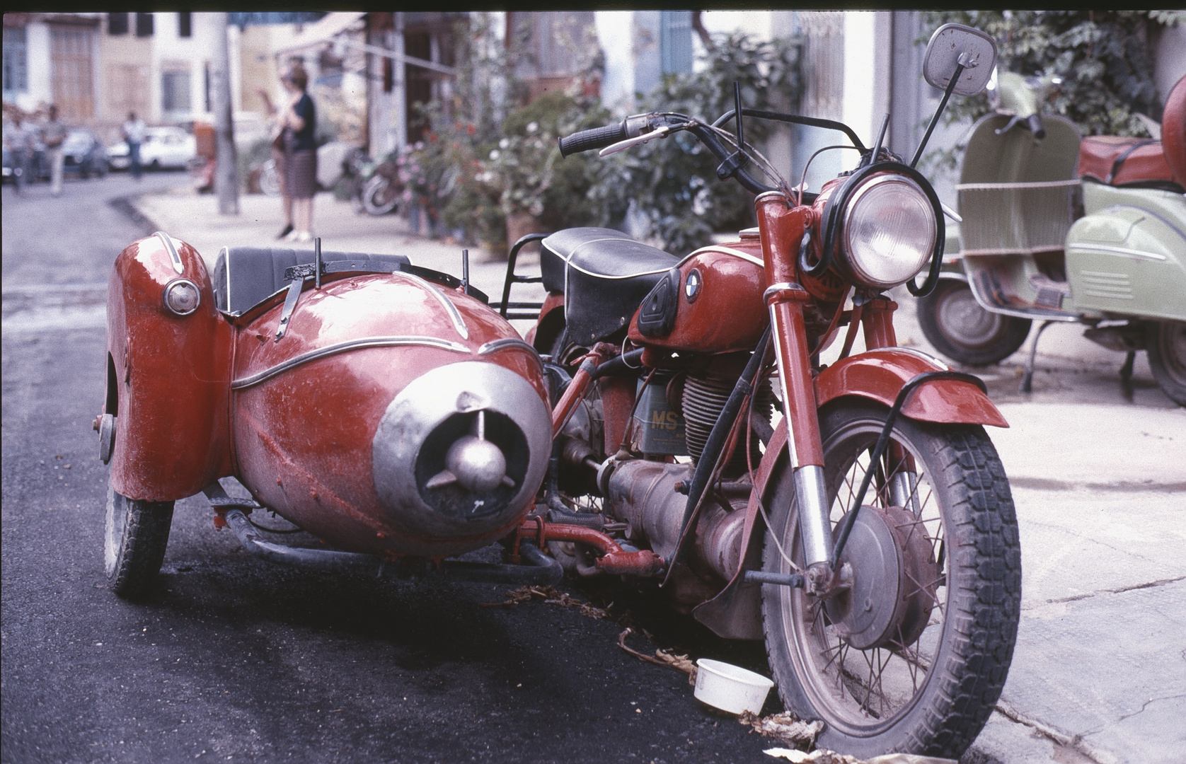 Kriegsbeute BMW ...fährt Jahrzehnte nach Kriegsende immer noch