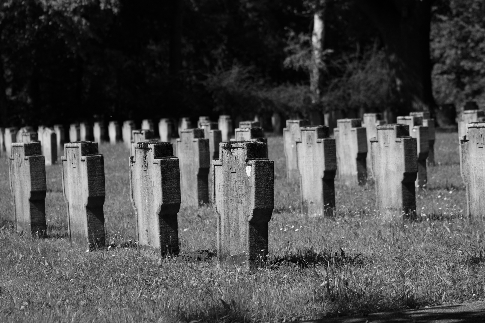 Kriegsgräber Südfriedhof Teil 2