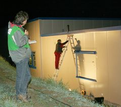 Kripo sichert Spuren nach Explosion einer Rohrbombe