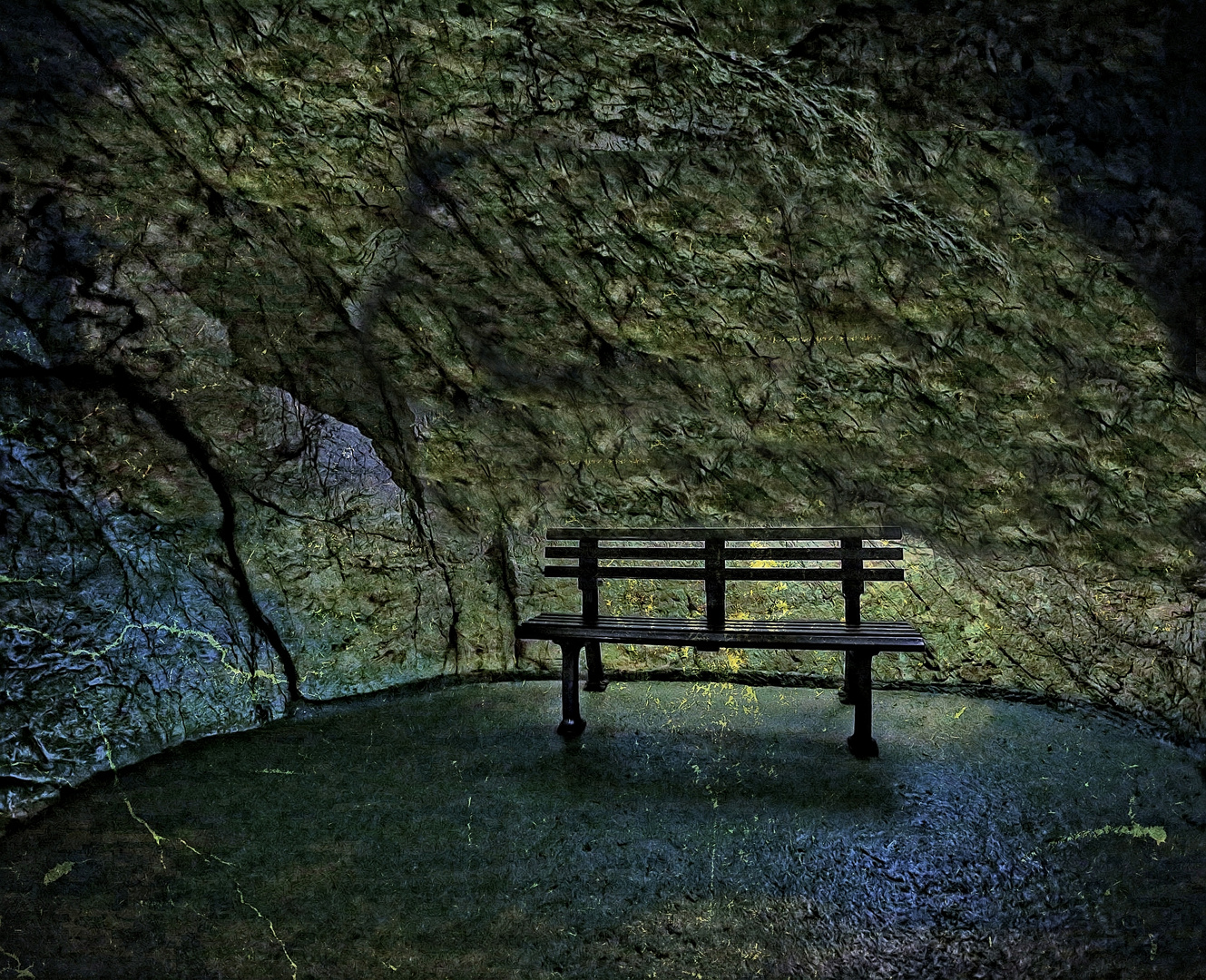 Kristallhöhle, Weilburg