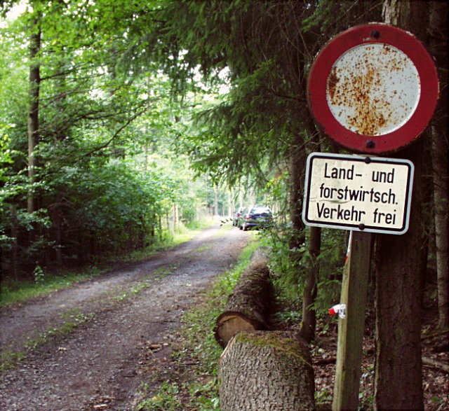 Kritik am Radweg im Urleswald