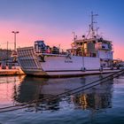 KROATIEN : FRÜHMORGENS AM HAFEN VON RIJEKA