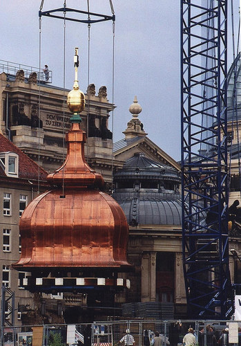 Krönung der Frauenkirche 1