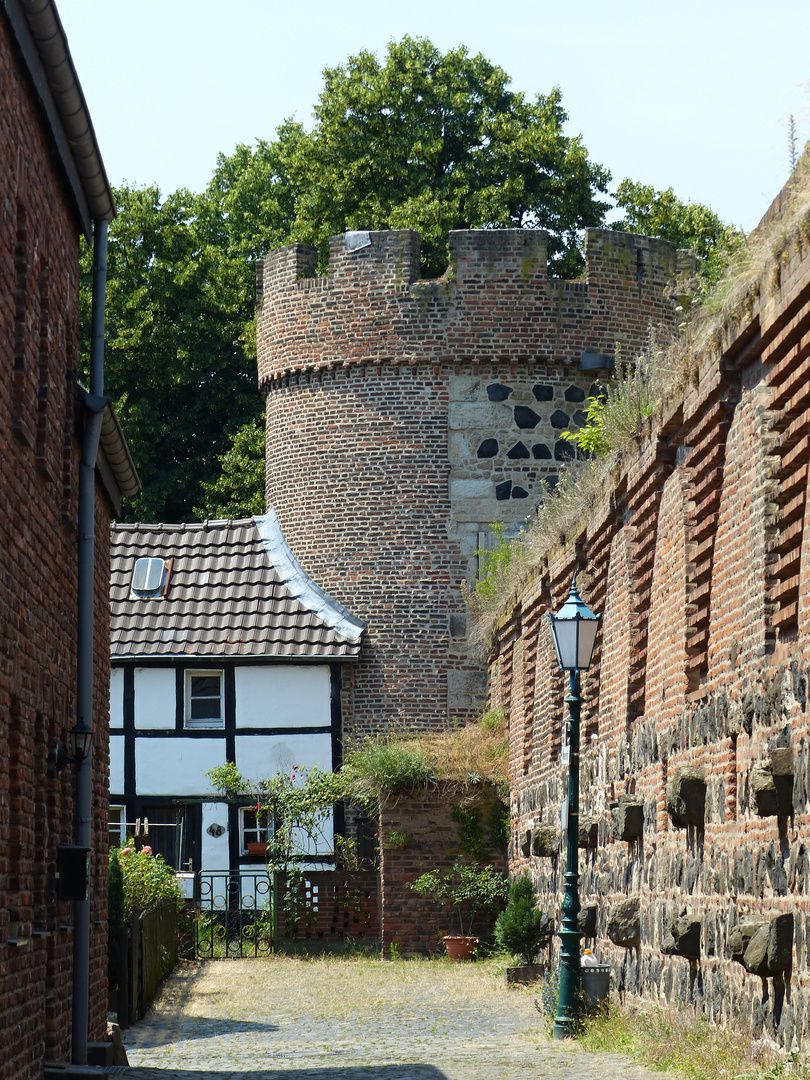 Krötschenturm