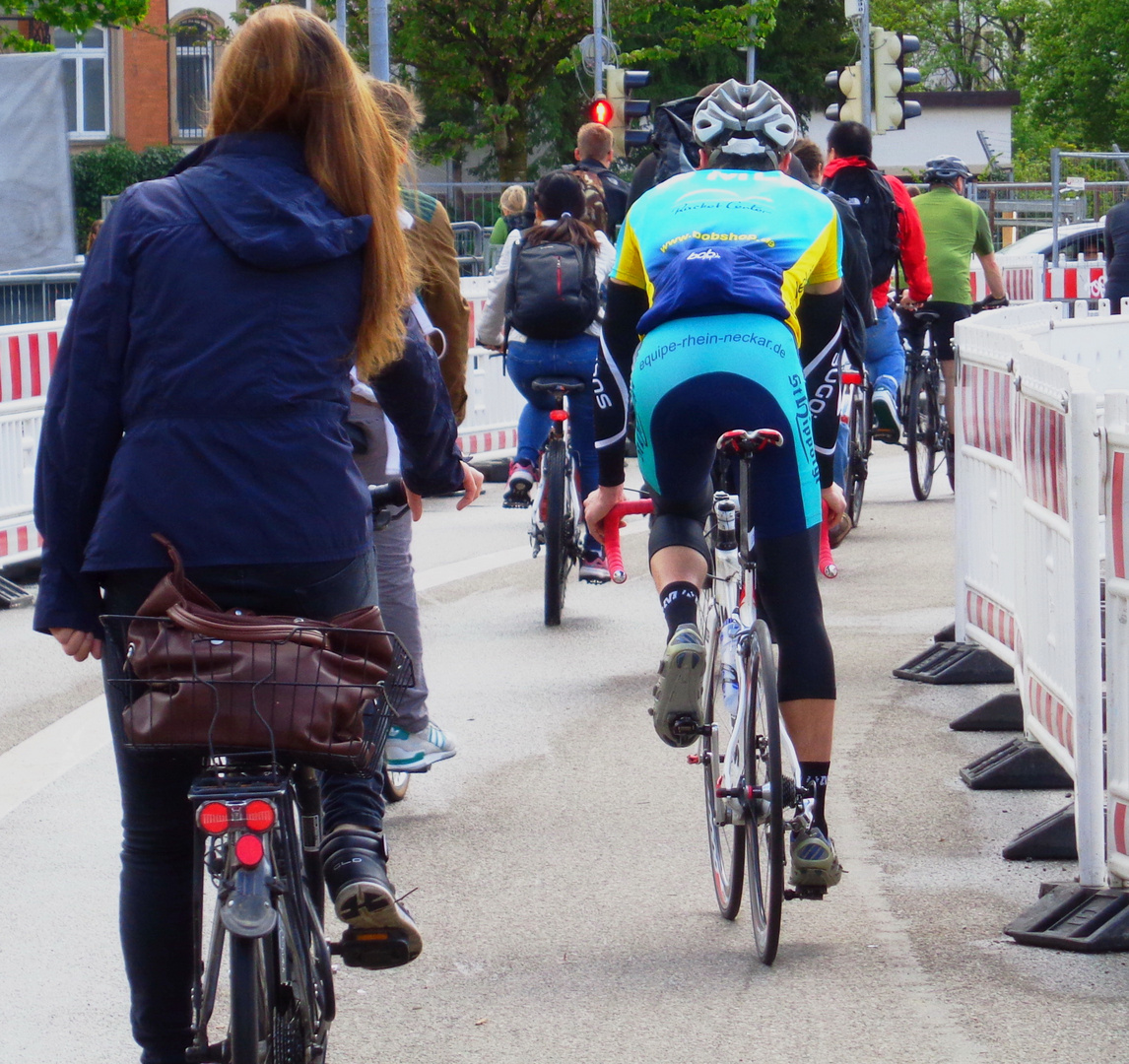 Kronenbrücke Freiburg (Behelfsbrücke für Radfahrer)