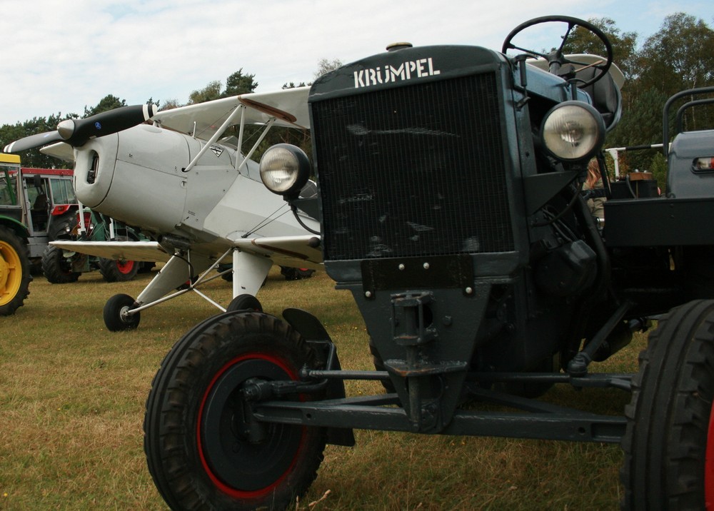 Krümpel trifft Bücker